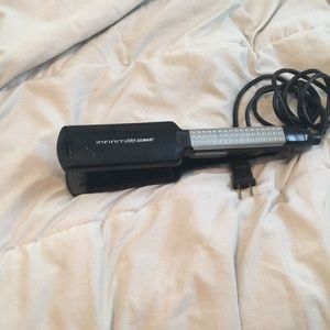 Consair hair straightener